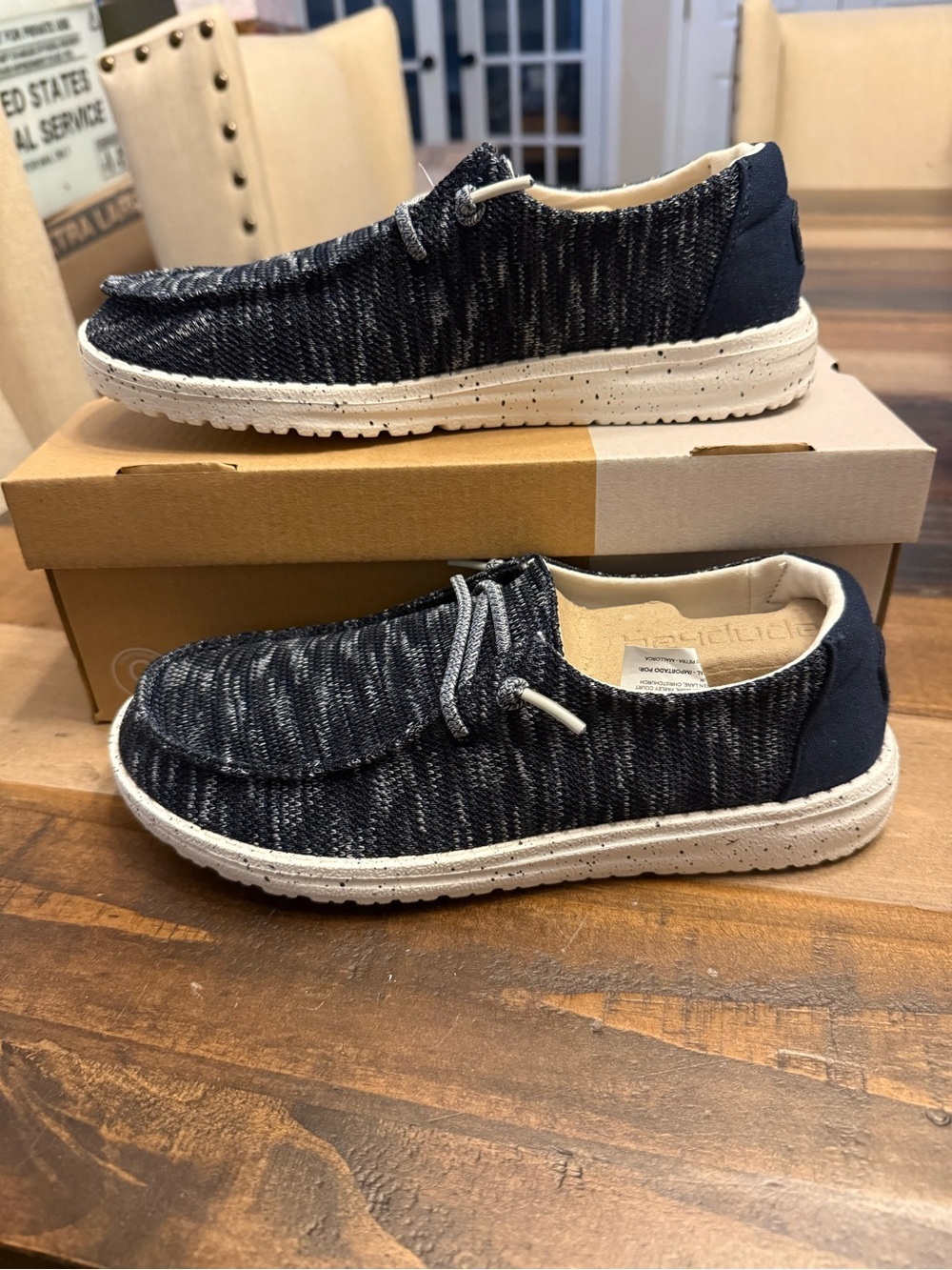 HEY DUDE Wendy Sox Navy Slip-On Fabric Comfort Casual Low Top Women's US 7